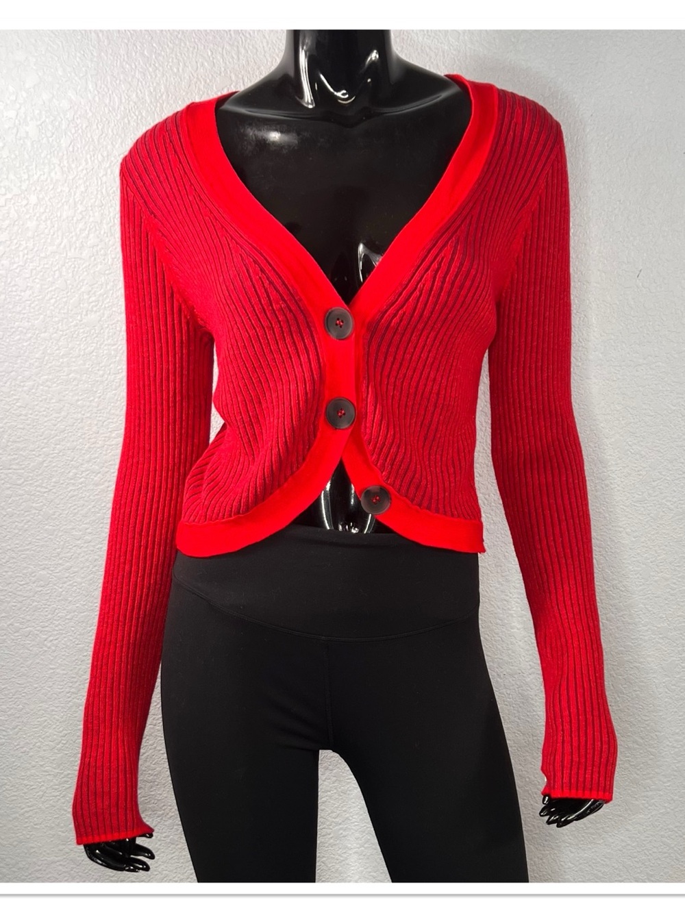 FREE PEOPLE Market Street Cardi Cropped Button Up V Neck Ribbed Sweater Sz M Red